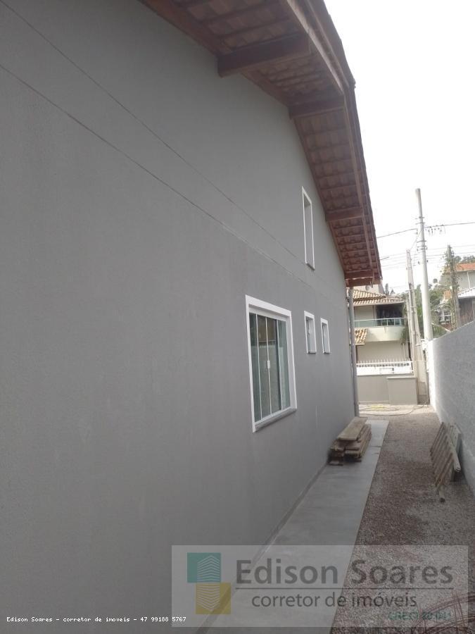 Casa à venda com 3 quartos, 260m² - Foto 19