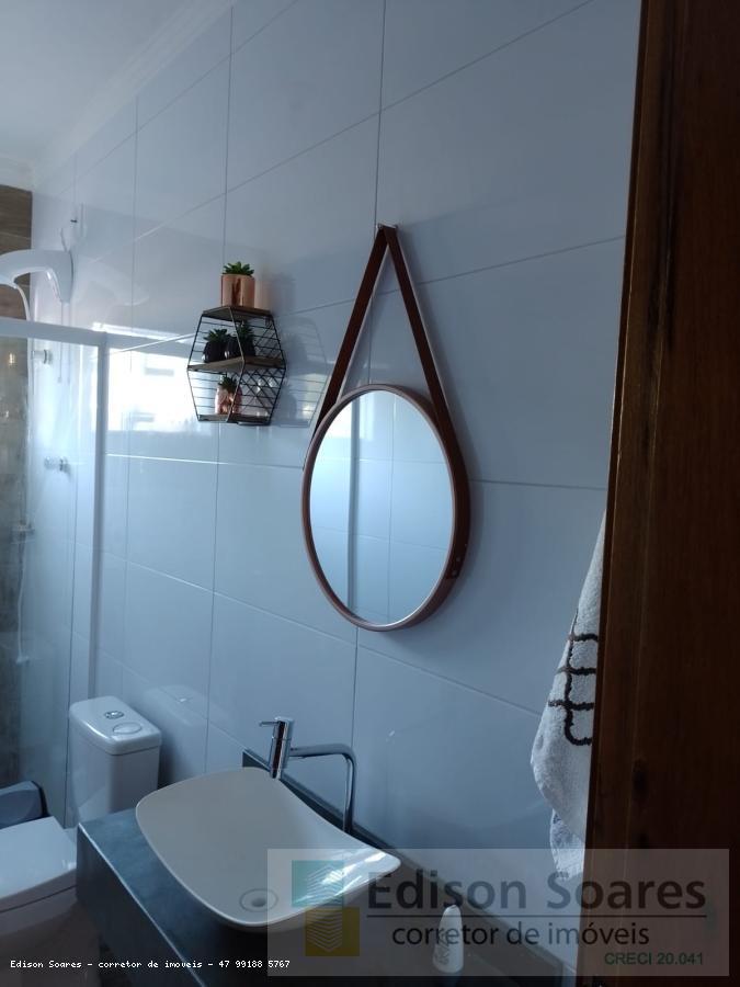 Casa à venda com 3 quartos, 260m² - Foto 12