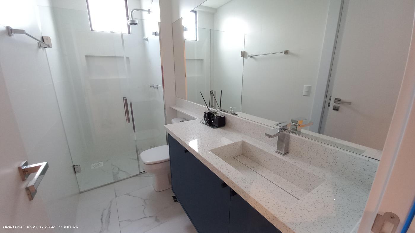 Apartamento à venda com 2 quartos, 80m² - Foto 21