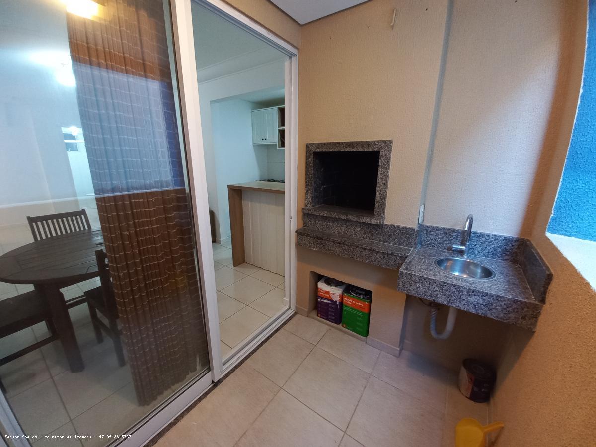 Apartamento à venda com 2 quartos, 79m² - Foto 7