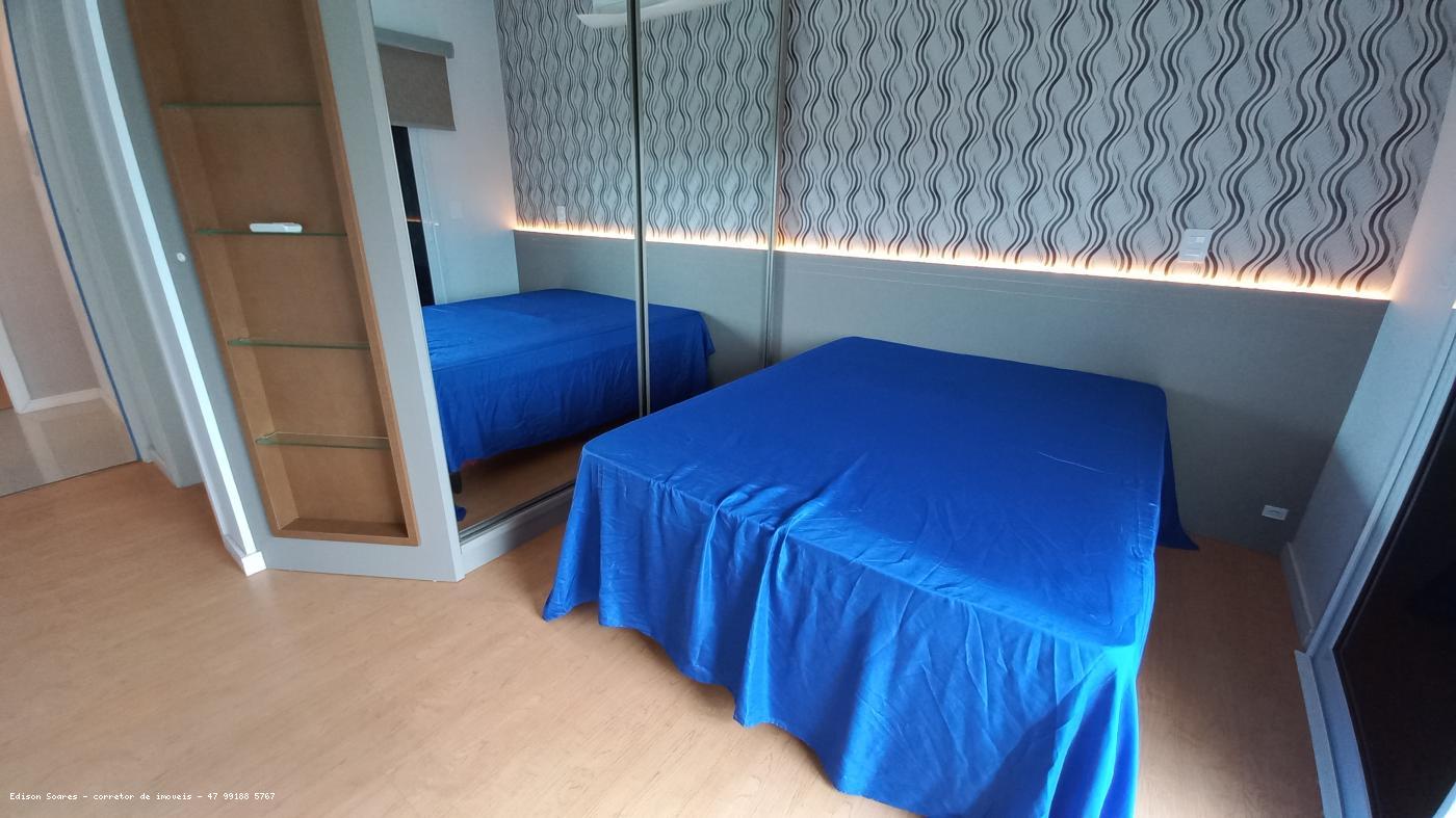 Apartamento à venda com 2 quartos, 82m² - Foto 5